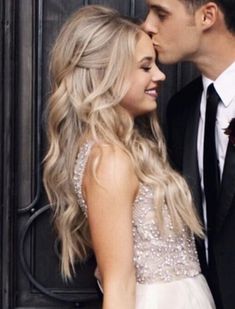 Looking for the perfect wedding hairstyle? Check out these stunning wedding hair down ideas for your big day! From loose curls to elegant waves, find the perfect look to complete your bridal ensemble. Whether you're going for a boho-chic vibe or a classic bridal style, these wedding hair down ideas will have you looking flawless as you walk down the aisle. Bridesmaid Hair Half Up High Pony, Bridal Hair Half Up Loose Curls, Wedding All Down Hairstyles, Full Bridal Hair Down, Boho Wedding Hair With Extensions, Hair Extension Wedding Styles, Long Hairstyles For Engagement Pictures, Bridal All Down Hairstyles, Down Hair Dos For Wedding