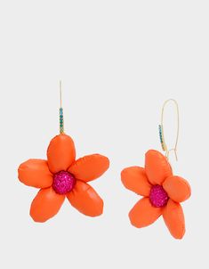 BETSEYS PUFFY FLOWERS HOOK EARRINGS ORANGE - JEWELRY - Betsey Johnson Stones Earrings, Metal Fabric, Happy Hippie, Shepherds Hook, Orange Earrings, Orange Fabric, Orange Flower, Betsey Johnson Jewelry, Fabric Flower