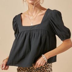 100% Crinkle Cotton Cropped Babydoll Top With Balloon Sleeves And Square Neckline. Chic Cotton Tops With Crinkle Texture, Senior Photo Board, Babydoll Tee, Hollister Crop Tops, Moon Top, Urban Outfitters Top, Black Babydoll, Crinkle Cotton, Moon Black