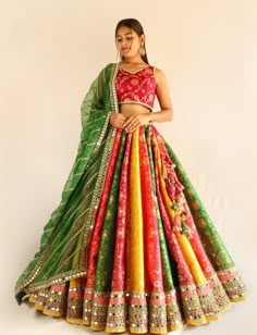 Mehendi Colour Lehenga, Multi Colour Lehenga, Multicolour Lehenga, Haldi Dress For Bride, Mehendi Dresses, Modern Blouse Designs, Lehenga Blouse Design, Bridal Lehenga Blouse