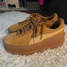 Super Rare Vintage Pumas, Great Condition Shoes Vintage, Puma Shoes, Pumas Shoes, Vintage Shoes, Women Shoes, Women Shopping, Color, Pumas