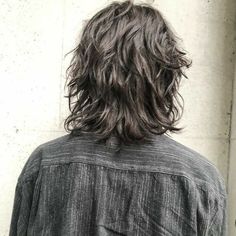 Shag Mullet Back View, Medium Layered Hair With Fringe Bangs, Wavey Hair Styles Long Men, Shaggy Haircuts Long Hair Bangs, Mens Long Layered Hair, Shag Back View, Wolf Cut Men Straight Hair Long, Masculine Shoulder Length Hair, Wolfcut Men Long Hair