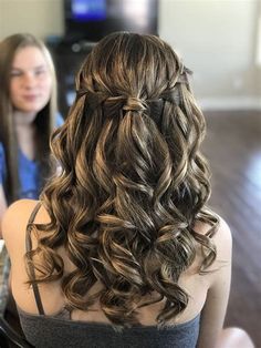 Hairstyle For Prom. There are any references about Hairstyle For Prom in here. you can look below. I hope this article about Hairstyle For Prom can be useful for you. Please remember that this article is for reference purposes only. #hairstyle #for #prom Navidad Nails, Beyonce Hairstyles, Hairstyle For Prom, Braid Hairstyle Ideas, Rambut Brunette, Pageant Hair, Hairstyles Aesthetic, Prom Hair Down, Strapless Prom Dress