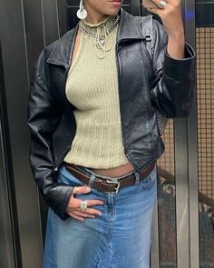 Outfit Leather Jacket, Vintage Outfit, Secondhand Clothes, Streetwear Fashion Women, Outfit Summer, Vintage Jacket, Fall Winter Outfits, Fashion Killa