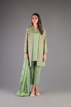 Spring Green Lawn Suit With Naqshi, Luxury Green Semi-stitched Lawn Suit, Luxury Semi-stitched Green Lawn Suit, Semi-stitched Green Bohemian Lawn Suit, Green Pakistani Suit, Embroidered Pista Green Semi-stitched Lawn Suit, Suits For Wedding, Pakistani Designer Suits, Gul Ahmed