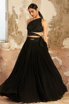 Shop for Shloka Khialani Black Georgette Nina Pleated Lehenga Set for Women Online at Aza Fashions Black One Shoulder Lehenga, Blouse Inspiration, Sangeet Outfit, Black Lehenga, Georgette Lehenga, Embellished Belt, Gaun Fashion, Indian Dresses Traditional, Traditional Indian Outfits