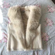 New Without Tags Reversible 2025 Predictions, Fur Vest, Fashion Killa, Jennifer Lopez, Cream White, White Leather, Faux Fur, Jackets & Coats, Jackets For Women