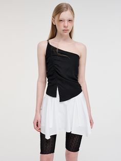 This is a trendy and feminine top by ETMON that is made out of high quality and sturdy material. With distinctive mood of the design and modern feminine look, you can style it for your casual daily outfit.- Voluminous shirring detail- Silver buckle detail on the shoulder- Feminine and trendy look Shirred Top Outfit, Feminine Top, Modern Feminine, Feminine Look, Black Blouse, Daily Outfits, One Shoulder, Top Blouse, Buckle