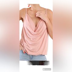 Umgee Nwt Peach Tank Top. Size Large. Chic Blush Top For Summer, Chic Blush Tops For Summer, Chic Peach Tops For Brunch, Feminine Blush Tops For Summer, Chic Blush Summer Tops, Chic Apricot Sleeveless Top, Trendy Pink Tank Top For Brunch, Chic Apricot Tops For Brunch, Chic Peach Top For Beach