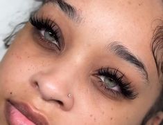 Lash Sets For Big Eyes, Lash Extensions Styles With Bottoms, Doll Eyelash Extensions Hybrid, Sultry Lash Extensions, Lash Extensions Eye Shape, Classic Lashes With Spikes, Anime Lashes Black Women, Wispy Manga Lashes, Wispy Lashes With Bottom Lashes