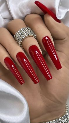 Classic Red Nails, Long Red Nails, Long Press On Nails, Red Nail Designs, Fake Nail, Birthday Nails, Long Red, Valentine's Day Nails