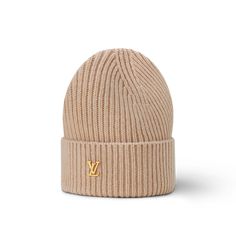 LOUIS VUITTON® - Lv Spark Beanie - Beige Aspen Trip, Beige Hat, Louis Vuitton Official, Women Collection, Metallica, Gold Color, Initials, Cashmere, Louis Vuitton