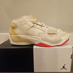 Brand New In The Box Jordan Zion 2 Shoes For Sale. No Wear Or Scuffs. Brand New! Size M11/ W 12.5 Fossil/Team Gold Style Do8990-217 Nike Air Force 1 Beige Brown Shadow, Shoes Nike Air, Shoes For Sale, Gold Style, Nike Air Jordan, Air Jordan, Fossil, Nike Men, Nike Shoes