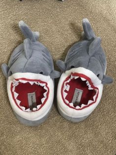 Crewcuts TODDLER Child's SHARK SLIPPERS 6.75” Insole Kids 10 House Shoes | eBay Shark Toilet Seat, Kawaii Shark Clothes, Sharky Slippers, Amazon Lashes, Shark Photos, Silly Socks, Shark Pictures, Shark Slippers, Cute Shark