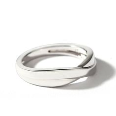 Simple in design, the ring is finished with a bright polished shine. Celebrate your commitment with this meaningful wedding band.Weight: 3 gWidth: 2.2 mmHeight: 2.3 mmThickness: 1.2 mmMaterial: 925 SilverPlating Color: Silver Modern Bands With Simple Design For Anniversary, Minimalist Shiny Finish Rings For Anniversary, Elegant Adjustable Couple Rings With Polished Finish, Minimalist Rings With Shiny Finish For Anniversary, Modern Twist Stackable Rings For Anniversary With Polished Finish, Minimalist White Gold Couple Rings With Polished Finish, Silver Stackable Rings With Simple Design For Formal Occasions, Classic White Gold Couple Rings With Open Band, Minimalist Polished Couple Rings For Anniversary