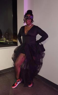 Masquerade Sneaker Ball, Sneaker Gala Outfit Black Women, Sneakerball Party, Ball Attire, Sneaker Party