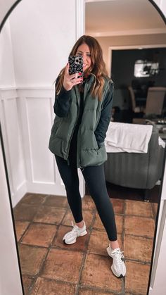 The Delpha Jewel's Amazon Page Comfy Mom Outfits Winter, Adulting Outfits, Hot Mom Outfits, 2025 Wardrobe, Zoo Outfit, Relaxed Outfits, Comfy School Outfits, Puffer Vest Outfit, Lounge Outfits