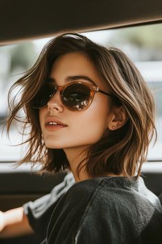 Embrace effortless chic with 47 stylish messy bob hairstyle ideas for women! Perfect for a relaxed yet trendy look. 💇‍♀️✨ #MessyBob #BobHaircuts #HairInspiration #EffortlessStyle #ChicHair Bob Hairstyles Ideas, Grad Hairstyles, Bob Hairstyle Ideas, Messy Bob Hairstyles, Messy Bob, Hair Inspiration Short