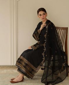 Dress Designs For Stitching, Eastern Fashion, Suit Design, Suit Designs, Designer Wear, Pakistani Dresses, Dress Designs, Designer Dresses