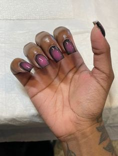 Almond Nails Designs Black Women, Black Women Acrylic Nails, Short Acrylic Nails On Black Women, Lesbian Nails Acrylic Two Short, Short Hippie Nails, Lesbian Nails, Poppin Nails, Overlay Nails