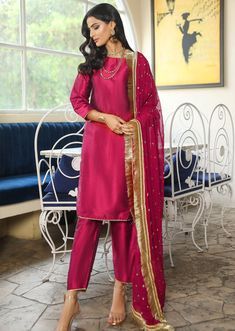 Fashion: #fashion, #style, #outfitinspiration, #beauty Punjabi Suit, Suit Design, Salwar Suits