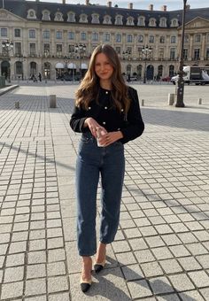 livia_auer | Zalando Minimalist Chic Fashion, Outfits For College, Lunch Outfit, Aesthetic Business, Outfits Skirt, Rich Aesthetic, Parisian Look, Suits Casual, Cute Work Outfits