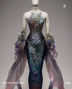 Aquatic Inspired Fashion, Mermaid High Fashion, Fish Scale Dress, Siren Dress Aesthetic, Siren Dress Mermaid, Sea Nymph Costume, Fish Inspired Dress, Fish Dress Fashion, Sea Inspired Dress