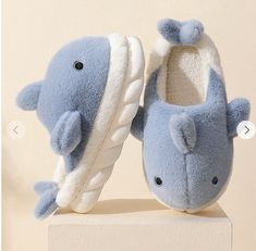 Soft Blue Winter Slippers, Blue Cozy Slippers For Winter, Casual Plush Slippers For Winter, Hadiah Diy, Cartoon Whale, Shark Slippers, Shark Plush, Bedroom Slippers, Cute Slippers