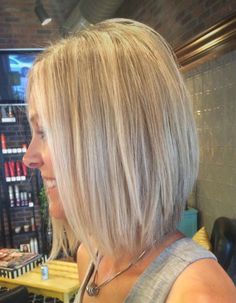 Bob For Thinning Hair, Short Fine Hairstyles, Angled Bob Haircut, Medium Length Bob, Fine Hairstyles, Short Fine Hair, Haircut For Fine Hair, Angled Bob, Bob Haircut For Fine Hair