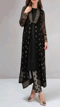 Modesty Dress, Suits For Women Indian, Western Dresses For Women, Gowns Dresses Elegant, Stitching Dresses, Indo Western Dress, Dress Design Patterns, Kurti Designs Party Wear