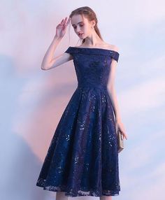 Blue Knee-length Evening Dress For Prom, Knee-length Blue Evening Dress For Prom, Blue A-line Midi Dress For Prom Season, Blue Knee-length Dress For Prom Season, Royal Blue Knee-length Wedding Dress, Royal Blue Knee-length Dress For Wedding, Royal Blue Sleeveless Tulle Dress, Royal Blue Tulle Dress For Banquet, Blue Midi Length Prom Dress