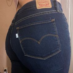 Levi’s Skinny Jeans Never Worn Cheap Slim Fit Jeans With Pockets, Tight Jeans Size 11, Tight Mudd Jeans, Cheap Slim Fit Denim Blue Jeans, Glutes Jeans, Women Jeans Outfits Casual, Women Jeans Outfits, Tight Levis, Hollister Clothes