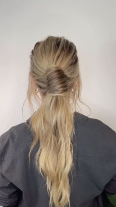 Jamie Lyn Vandenberg | I think the simplest hairstyles are the prettiest, who agrees🙋🏼‍♀️ • • • • • #weddingguesthair #hairinspiration #hairstyletutorial… | Instagram Simplest Hairstyles, Wedding Guest Hairstyles, Hair Tutorial, Easy Hairstyles, Hair Inspiration, Hairstyles, Hair Styles