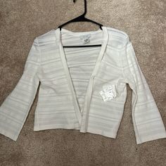 Kate Hill Ivory Cardigan,Brand New!Size Medium! Fitted Off White Sweater For Spring, Elegant White Open Front Cardigan, Fitted White Sweater For Spring, Off White Sweater For Layering In Spring, White Open Front Top For Fall, Elegant White Open Front Sweater, White Open Front Tops For Fall, Elegant White Open Front Top, Elegant White Sweater For Spring