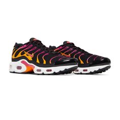 Nike Air Max Plus Gs Black Pink White Shoe Dx9264-001 Size 6.5 Y / 8 Women Brand New Without Box Nike Air Max Plus Gs Black Pink White Orange Dx9264-001 Youth Sz 6.5y Women Sz 8 Brand New No Box Elevate Your Sneaker Game With These Nike Air Max Plus Shoes In A Bold And Colorful Design, Perfect For Any Gym Or Training Activity. The Shoes Feature A Lace-Up Closure And A Low-Top Shoe Shaft Style For Added Comfort And Flexibility. The Rubber Outsole Material Provides Durability And Support For Long- Dynamic Pink High-top Sneakers, Nike Dynamic Pink Sneakers, Nike Pink Dynamic Sneakers, Pink Nike Dynamic Sneakers, Dynamic Pink Sneakers With Boost Midsole, Dynamic Pink Sneakers With Air Max Cushioning, Dynamic Pink High-top Running Shoes, Pink Dynamic Sneakers With Air Cushioning, Dynamic Pink Sneakers With Air Cushioning