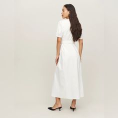 Nwt Kaelie Dress White Fitted Belted Summer Dress, Fitted White Belted Summer Dress, Formal Long Belted Dress, White Belted Midi Dress For Evening, Fitted Maxi Dress For Office, Fitted Maxi Length Office Dress, Chic Fitted White Belted Dress, Chic White Fitted Belted Dress, Chic White Belted Dress For Formal Occasions