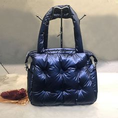 SPECIFICATIONSsacs a main de luxe femmes sacs designer: sac a main femme de marquesac a main femme de marque luxe cuir: Fashion Shoulder Messengersac a main: Space Cottonluxury handbags women bags designer: bags for women 2018designer handbags high quality: famous brand handbagscross body bags: designer brand luxury womenbayan canta: Bag DownTypes of bags: Handbags Crossbody bagsStyle: FashionShape: Casual TotePlace Of Origin: GUANG DONG ProvincePattern Type: SolidOrigin: CN(Origin)Occasion: Ver Bucket Handbags, Nylon Handbag, Quilted Tote Bags, نظارات شمسية, Bags Tote, Designer Shoulder Bags, Shoulder Tote Bag, Nylon Bag, Shoulder Tote