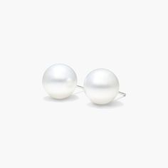 A must in any jewelry collection, this pair of gorgeous 11.0 to 11.5 mm South Sea pearl studs are a timeless and sophisticated staple. Ring Concierge, Sea Pearl, Sea Pearls, South Sea Pearls, South Seas, Pearl Studs, Cultured Pearls, Jewelry Collection, Pearl Earrings