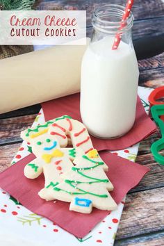 Cream Cheese Cutout Cookies Christmas Cookie Trays, Cookies Video, Cut Out Cookie Recipe, Cutout Cookies, Delicious Christmas Cookies, Make Cream Cheese, Frozen Cookies, Cookie Videos, Delicious Cream