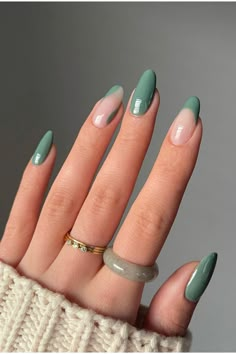 Nail trends for Fall 2021 | Chic nails, Stylish nails, Green nails Colorful Nails, Trendy Nail Design, Funky Nails, Best Acrylic Nails, Cute Acrylic Nails