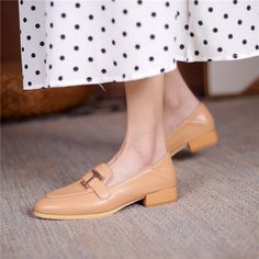 Heel Height: 2.5cmPlatform Height: 1 cmStyle: Fashion,KoreanOccasion: Casual,Party/Club,Office/Career,DressSeason: Spring,Summer,Fall/Autumn,WinterPackage Contents: 1 x Shoes (Pair)Size Guide:34 = foot length 21.5-22cm (Foot width=8-8.5cm)35 = foot length 22-22.5cm (Foot width=8.5cm)36 = foot length 22.5-23cm (Foot width=8.5-9cm)37 = foot length 23-23.5cm (Foot width=9cm)38 = foot length 23.5-24cm (Foot width=9-9.5cm)39 = foot length 24-24.5cm (Foot width=9.5-10cm)40 = foot length 24.5-25cm (Foo Chunky Pumps, Wedge Wedding Shoes, Club Office, Wedding Shoes Flats, Ankle Strap Wedges, Career Dress, Shoes Heels Pumps, Pumps Flat, Fashion Korean