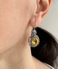 Citrine Silver Victorian Women Drop Earrings, 925 Sterling Yellow Designer Handmade Filigree Vintage Bridal Earrings, Gift for Her Mother November birthstone, boxed silver jewelry, everyday earrings Material: 925 Sterling Silver ( NICKEL FREE ) Length and Width: 3.8cm X 1.9cm // 1.5 Inches X 0.75 Inches Gemstone: Yellow Citrine 12mm. -The citrine gemstone used in this jewelry, is the birthstone for Scorpio and the month of November. These yellow citrine stone earrings add a bold fashion statemen Yellow Earrings With Intricate Design For Gift, Ornate Round Earrings For Anniversary, Yellow Round Sterling Silver Earrings, Yellow Filigree Jewelry Gift, Yellow Filigree Jewelry, Vintage Bridal Earrings, Boho Bridal Earrings, Jewelry Everyday, Cocktail Earrings