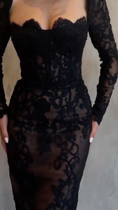 Black Long Lace Dress, Lace Black Dress, Lace Prom Dresses, Lace Dress Design, Black Dresses Classy, Fancy Wedding Dresses, Women Dresses Classy, Elegant Dresses Classy, Prom Dress Inspiration