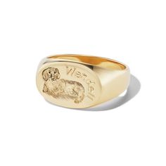 Oval Signet with Hand Engraved Pet - Fewer Finer Oval Signet Ring, Family Jewels, Jewelry Lookbook, Engraved Jewelry, Put A Ring On It, Ring Style, Dream Jewelry, Jewelry Inspo, Hand Engraving