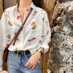 Chic Flower Printed Blouse sold by Tony Moly Store on Storenvy Spring Floral Blouse, Print Shirts Women, Flower Print Shirt, Dude Perfect, Flower Print Blouse, Mode Inspo, Kawaii Clothes, Print Blouse, Retro Stil