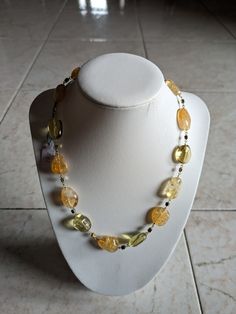 Handmade necklace in 925 silver. The stones are natural quartz, more precisely Citrine and Lemon. The necklace is new and has never been worn. For further information, write to me privately, thank you bye 😚 Jewellery Ideas, Lemon Quartz, Handmade Necklace, Handmade Necklaces, Handmade Silver, Crystal Necklace, Citrine, 925 Silver, Silver Necklace