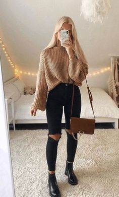 Cute Sweater Outfits, Cozy Fall Outfits, School Of Rock, Office Outfits Women, Trendy Sweaters, Early Fall Outfit, Cute Fall Outfits