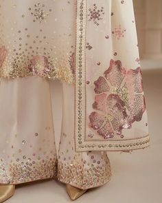 Stylish Dress Designs, Embroidery Dress, Embellished Dress, Stylish Dresses