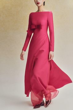 Fitted Long Sleeve Silk Dress For Daywear, Fitted Long Maxi Dress In Feminine Style, Feminine Fitted Long Maxi Dress, Fitted Long Feminine Maxi Dress, Elegant Floor-length Dress For Daywear, Elegant Floor-length Daywear Dress, Elegant Long Pink Dress, Elegant Pink Maxi Dress For Fall, Long Cocktail Dresses For Spring