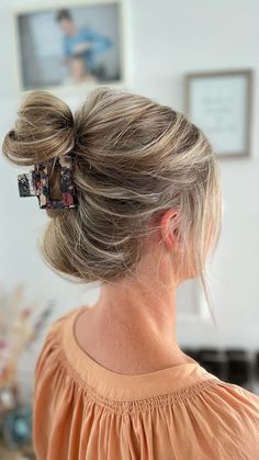 Short Hair Updo Tutorial, Grey Hair Care, Long Hair Clip, Medium Short Hair, Clip Hairstyles